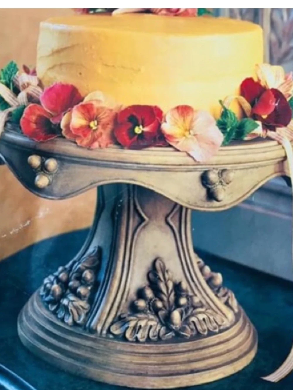 SOUTHERN LIVING AT HOME Jackson Cake Stand